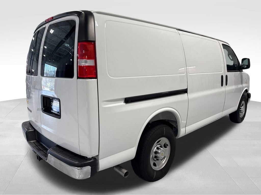 2025 Chevrolet Express Cargo Work Van - Photo 49