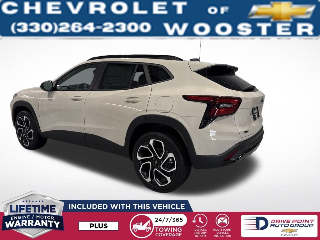 2026 Chevrolet Trax photo 2