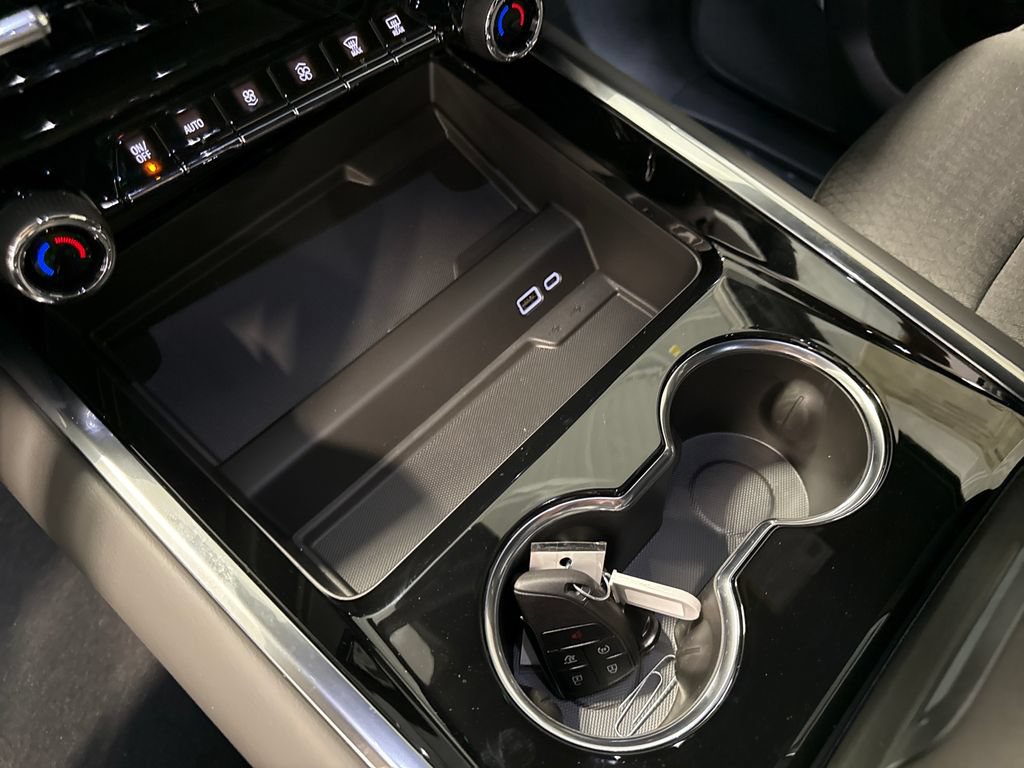 2026 Chevrolet Tahoe LS - Photo 17