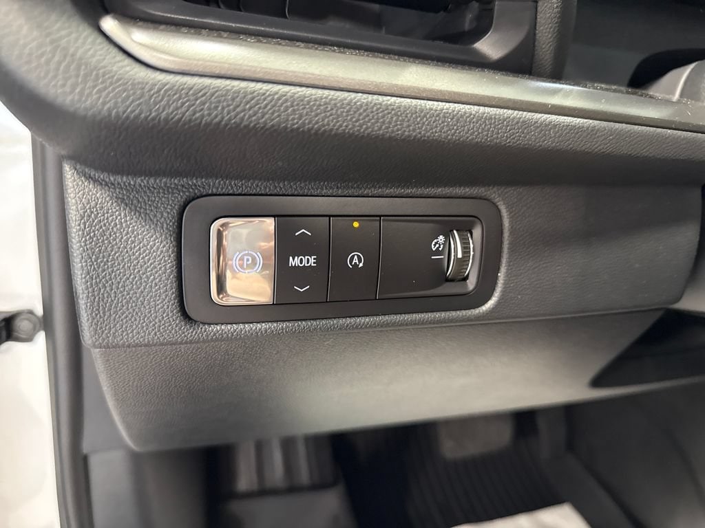 2026 Chevrolet Traverse LT - Photo 10