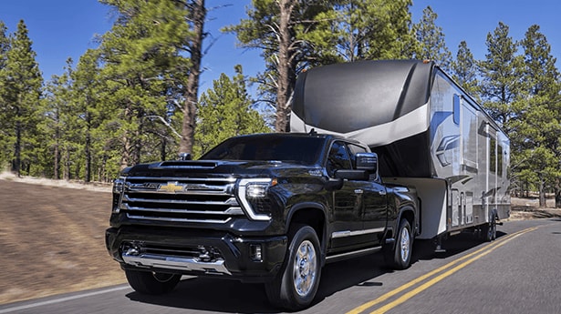 Service%20Tips%20for%20Chevrolet%20Trucks%20Used%20for%20Towing%2C%20Hauling%2C%20and%20Weekend%20Work%20post.png