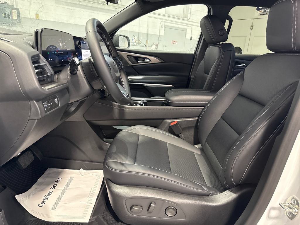 2026 Chevrolet Traverse LT - Photo 27