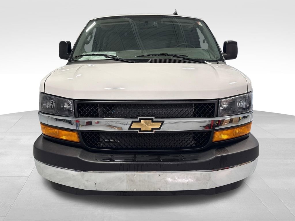 2025 Chevrolet Express Cargo Work Van - Photo 52