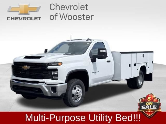 2025 Chevrolet Silverado 3500 Chassis Cab