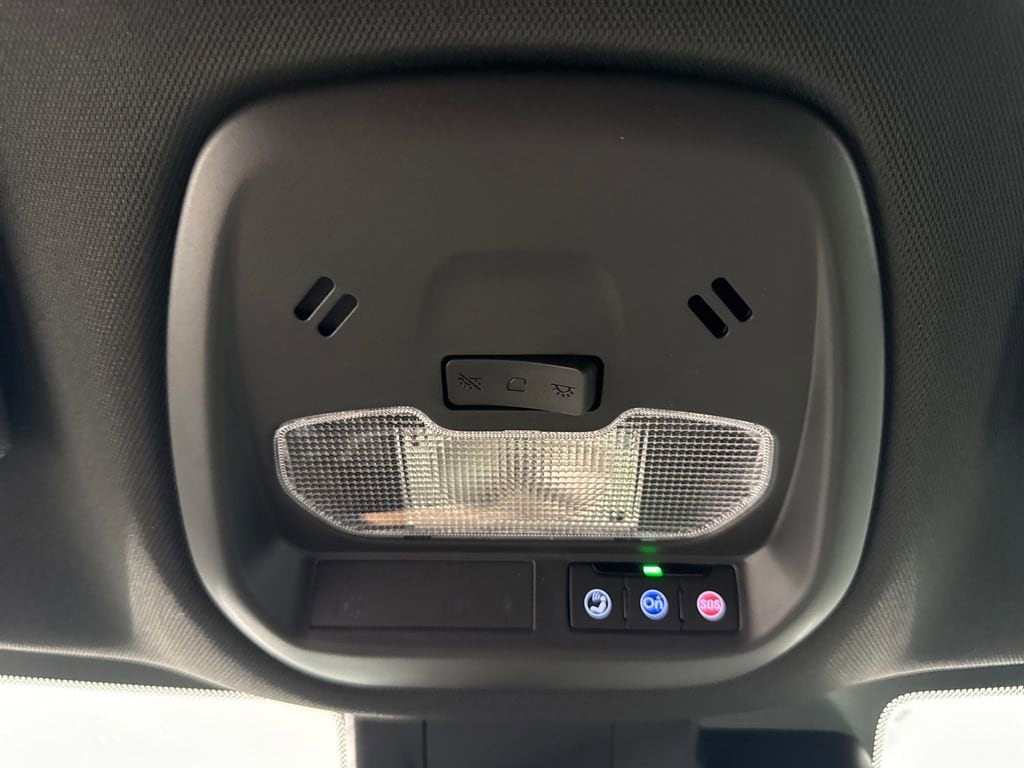 2026 Chevrolet Trax RS - Photo 22