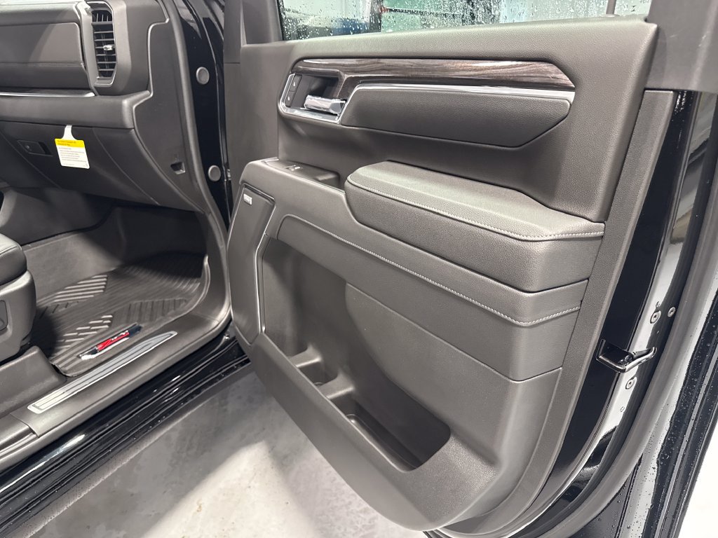 2026 Chevrolet Silverado 2500 HD LTZ - Photo 39