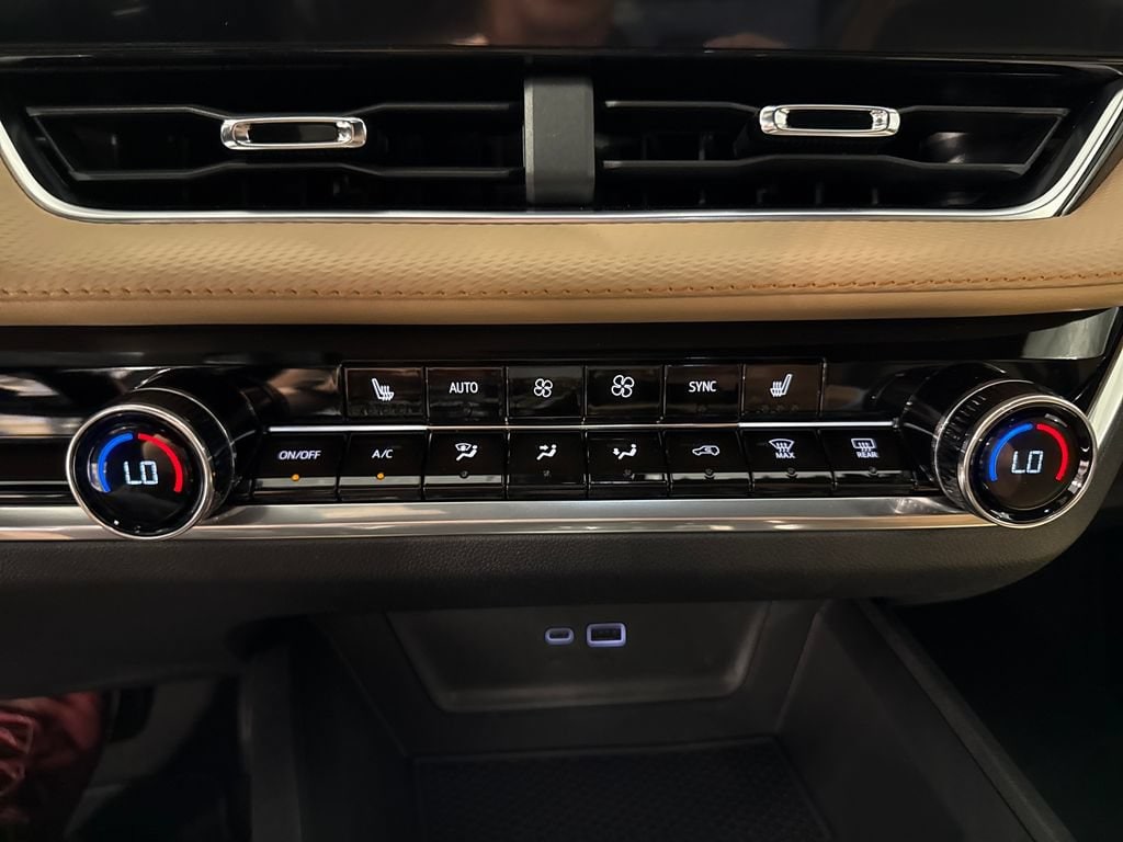 2027 Chevrolet Equinox ACTIV - Photo 15