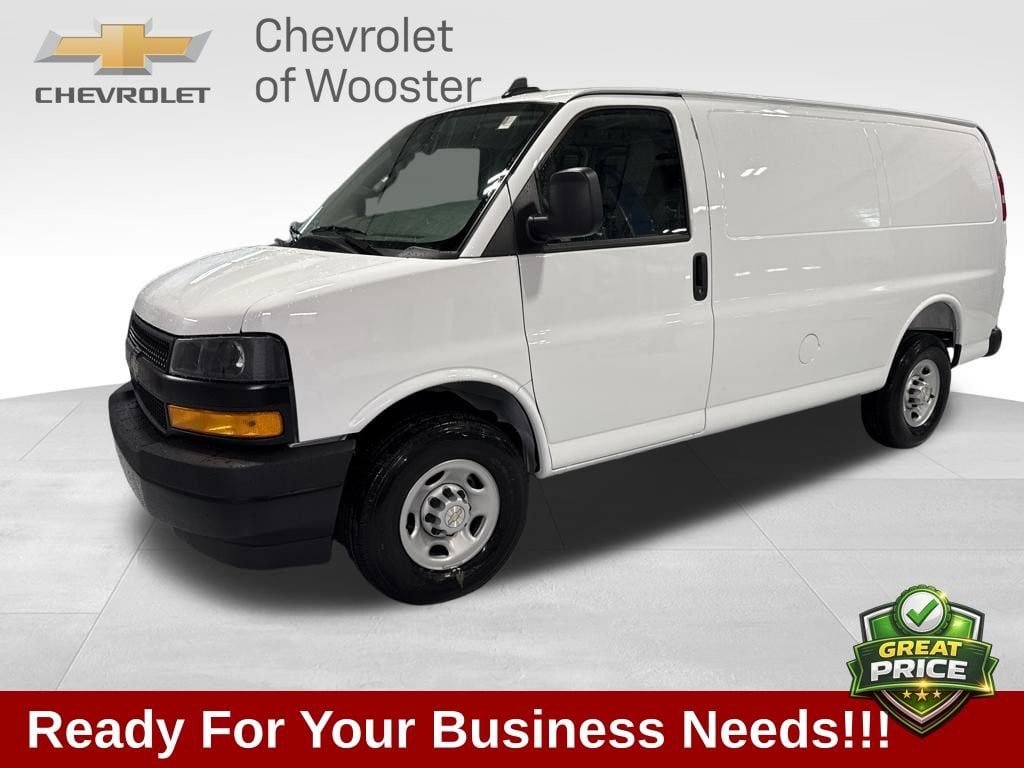 2025 Chevrolet Express 2500 Work Van HD's photo