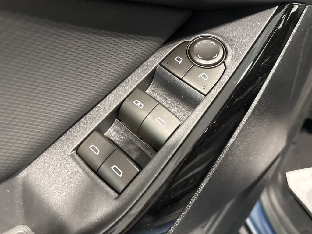 2026 Chevrolet Equinox LT - Photo 33