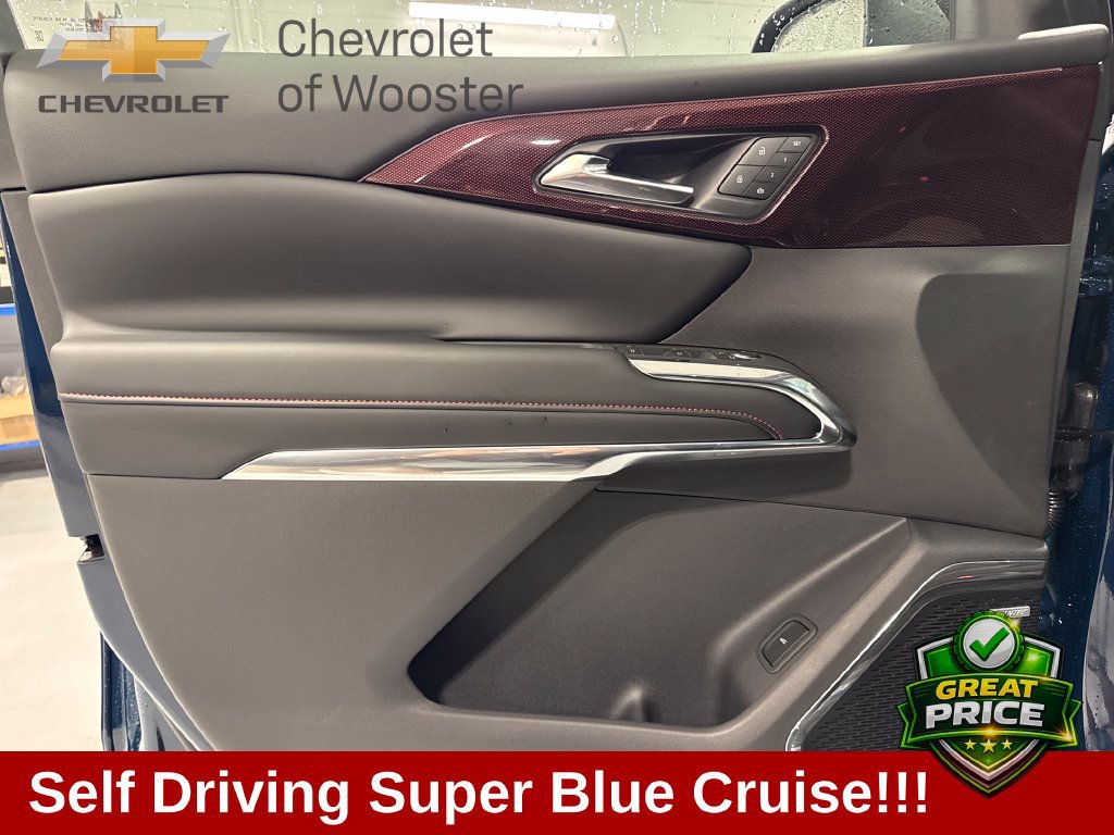 2027 Chevrolet Traverse RS - Photo 31
