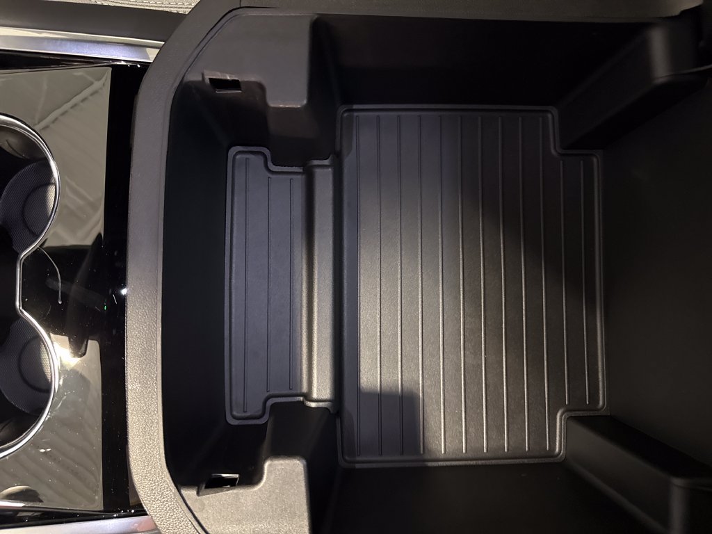 2026 Chevrolet Tahoe Z71 - Photo 23