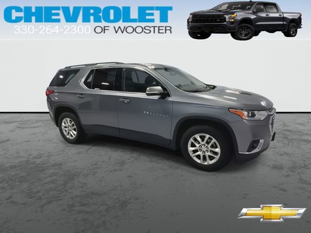 Used 2020 Chevrolet Traverse 1LT with VIN 1GNEVGKWXLJ102901 for sale in Wooster, OH