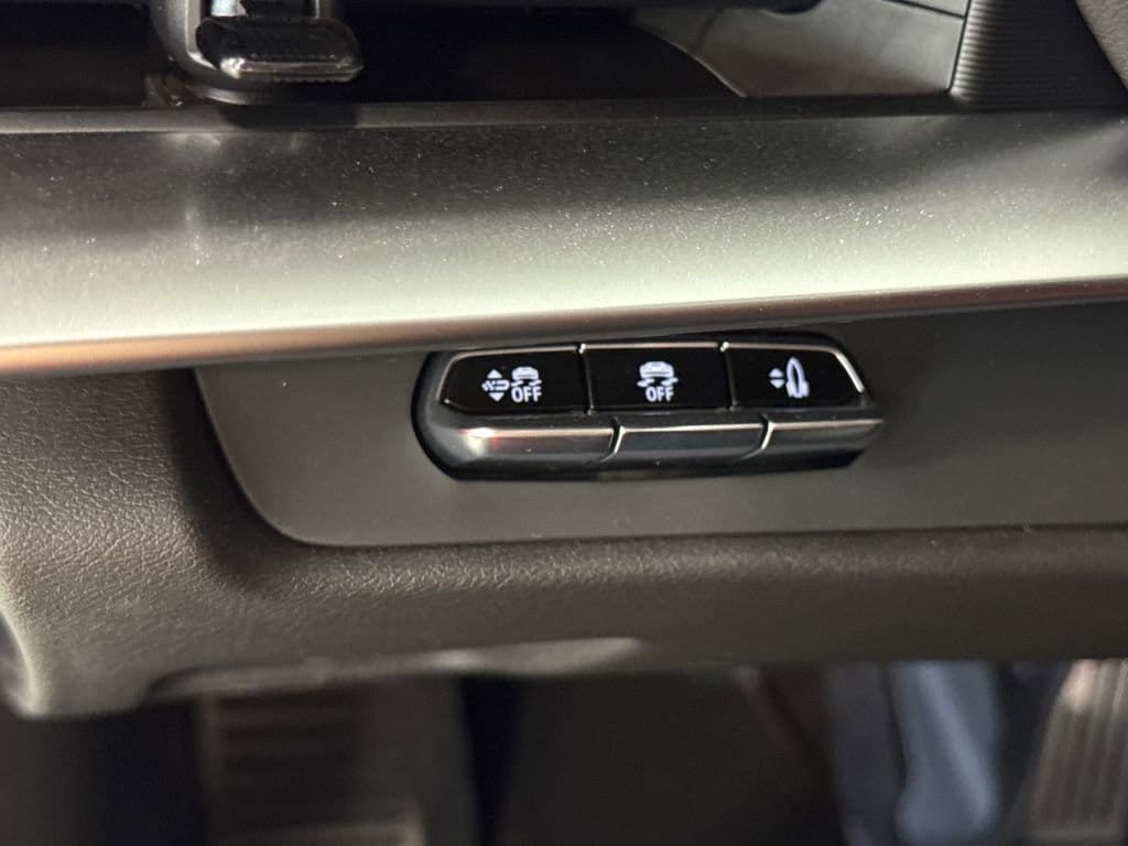2026 Chevrolet Corvette 2LT - Photo 11