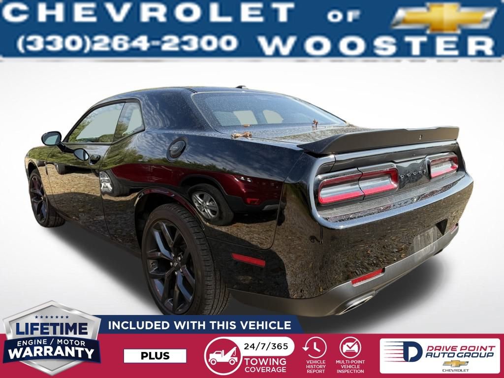 2023 Dodge Challenger SXT photo 3