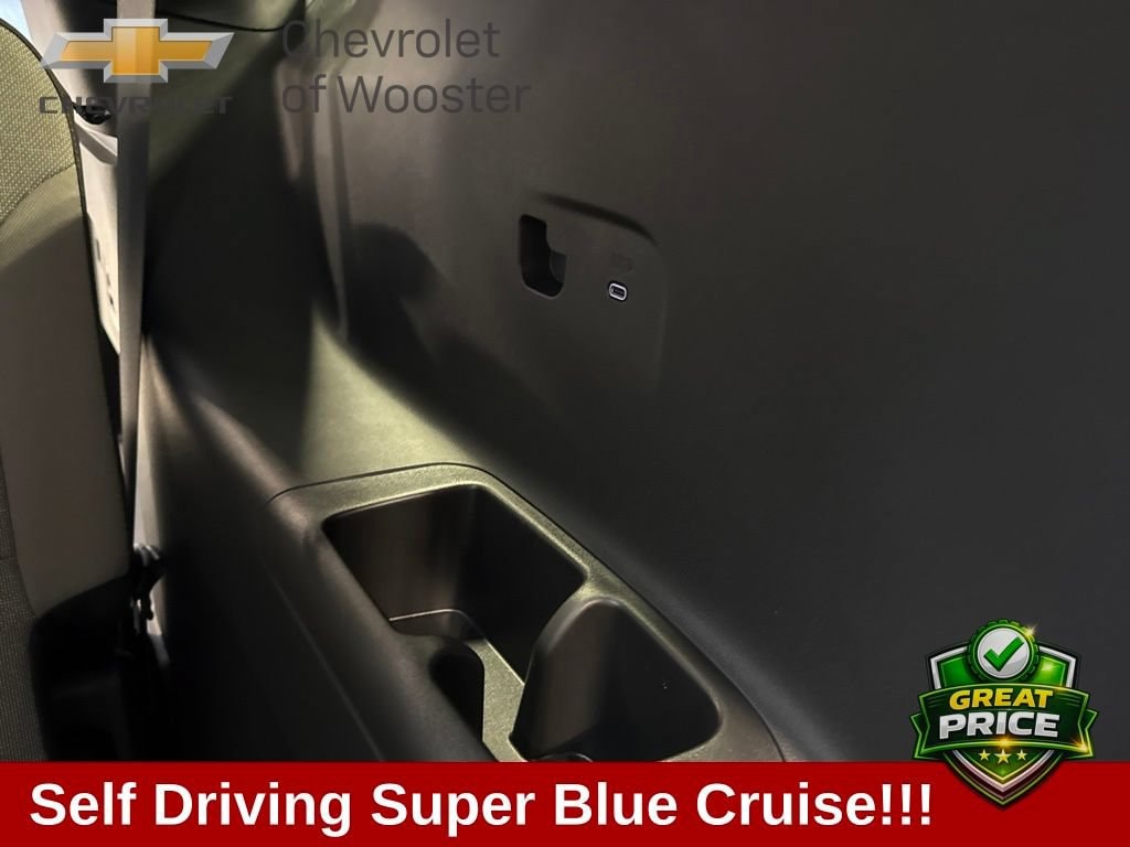 2026 Chevrolet Traverse LT - Photo 43