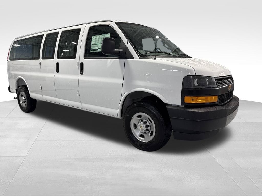 2025 Chevrolet Express Cargo Work Van - Photo 37