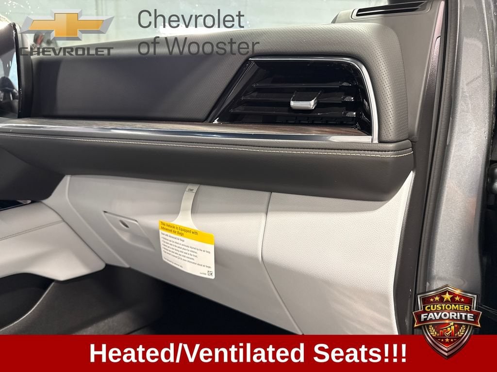 2025 Chevrolet Suburban Premier - Photo 37