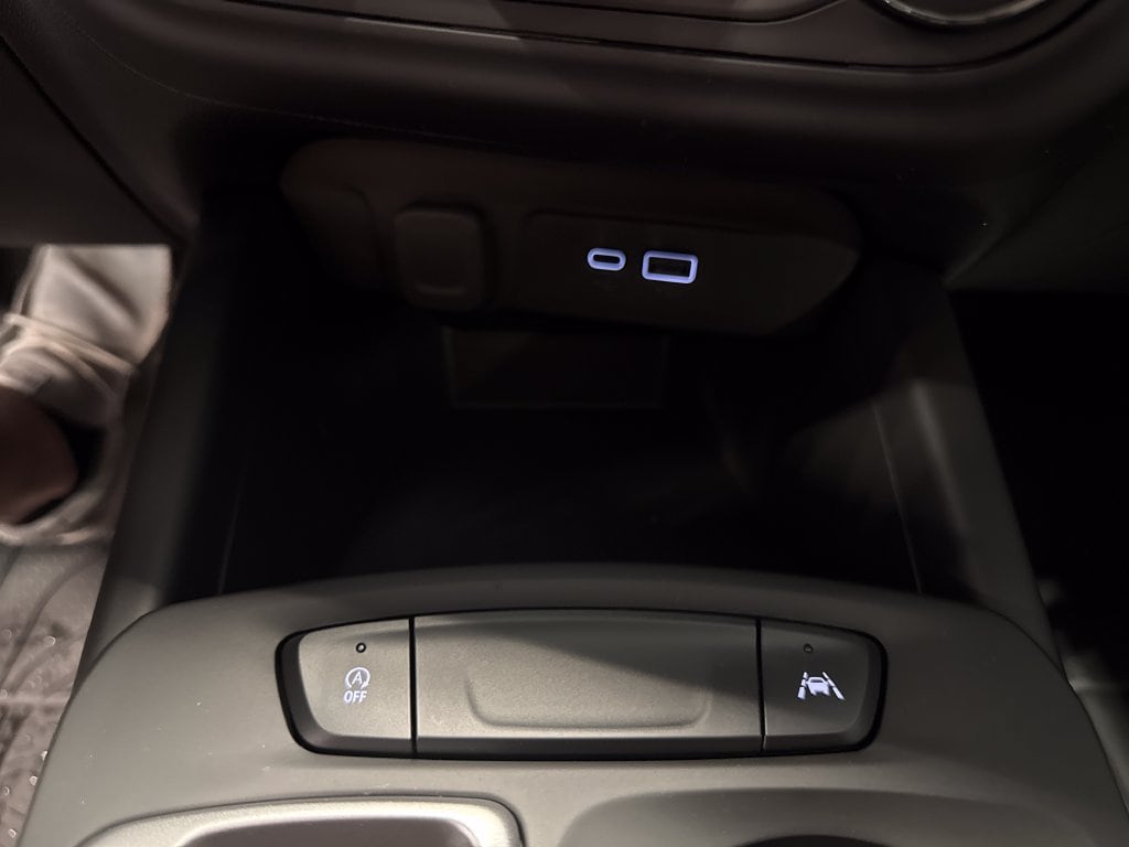 2026 Chevrolet Trax RS - Photo 21