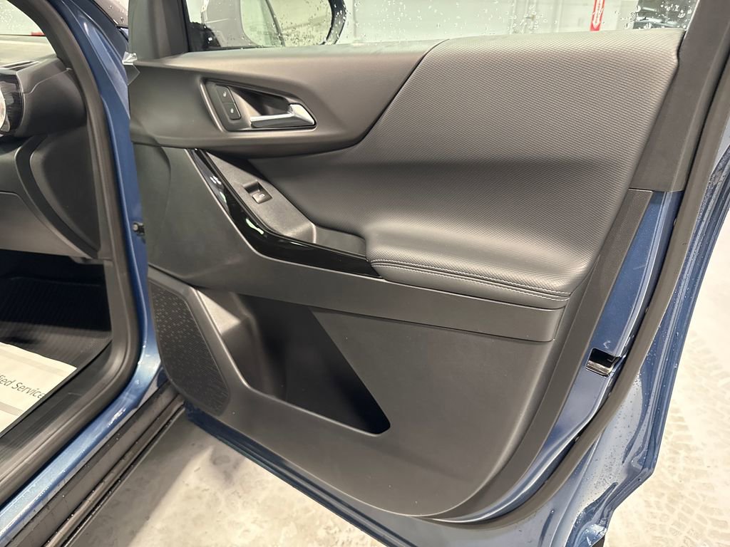 2026 Chevrolet Equinox LT - Photo 37