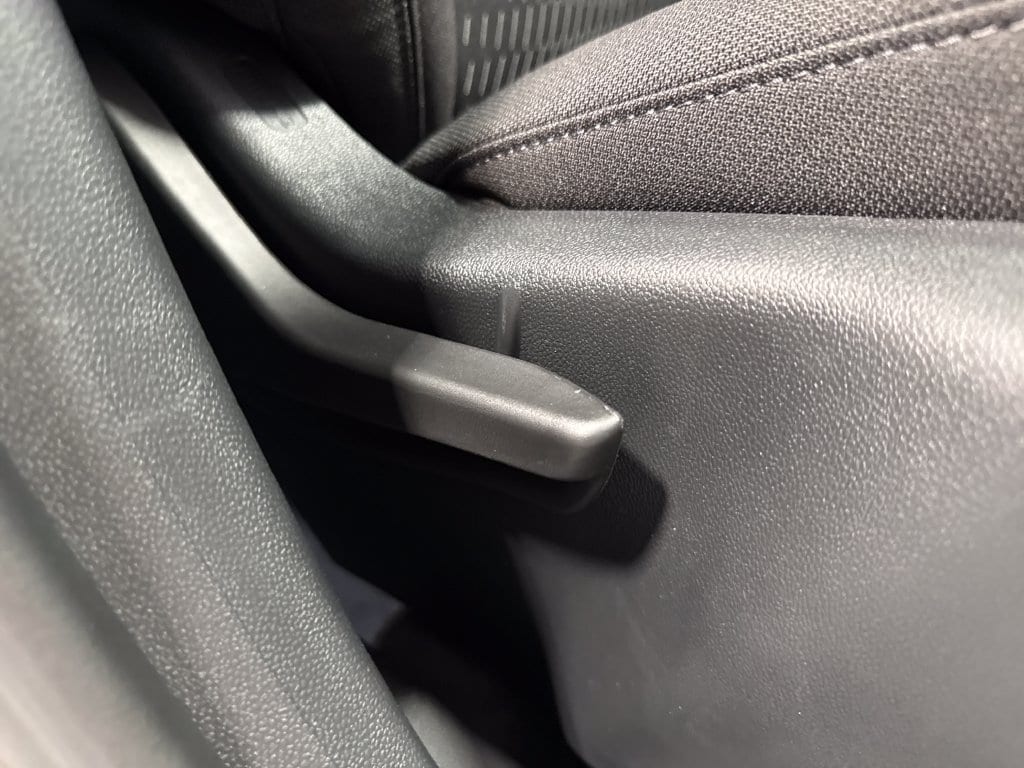 2027 Chevrolet Equinox LT - Photo 34
