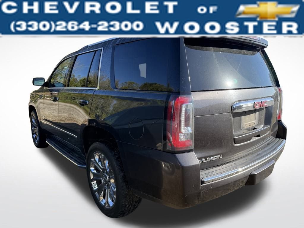 2017 Gmc Yukon Denali photo 3