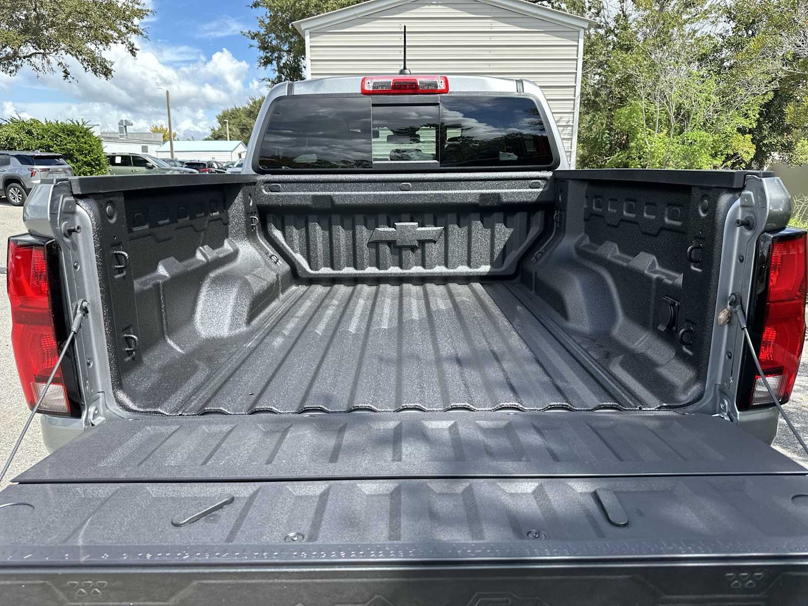 Thumbnail: 2026 Chevrolet Colorado - 25