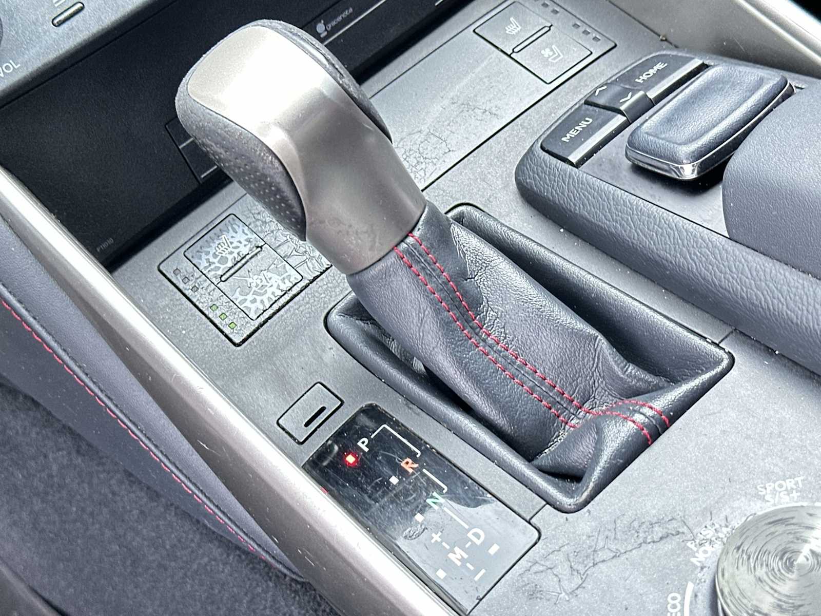 Thumbnail: 2016 Lexus IS - 23