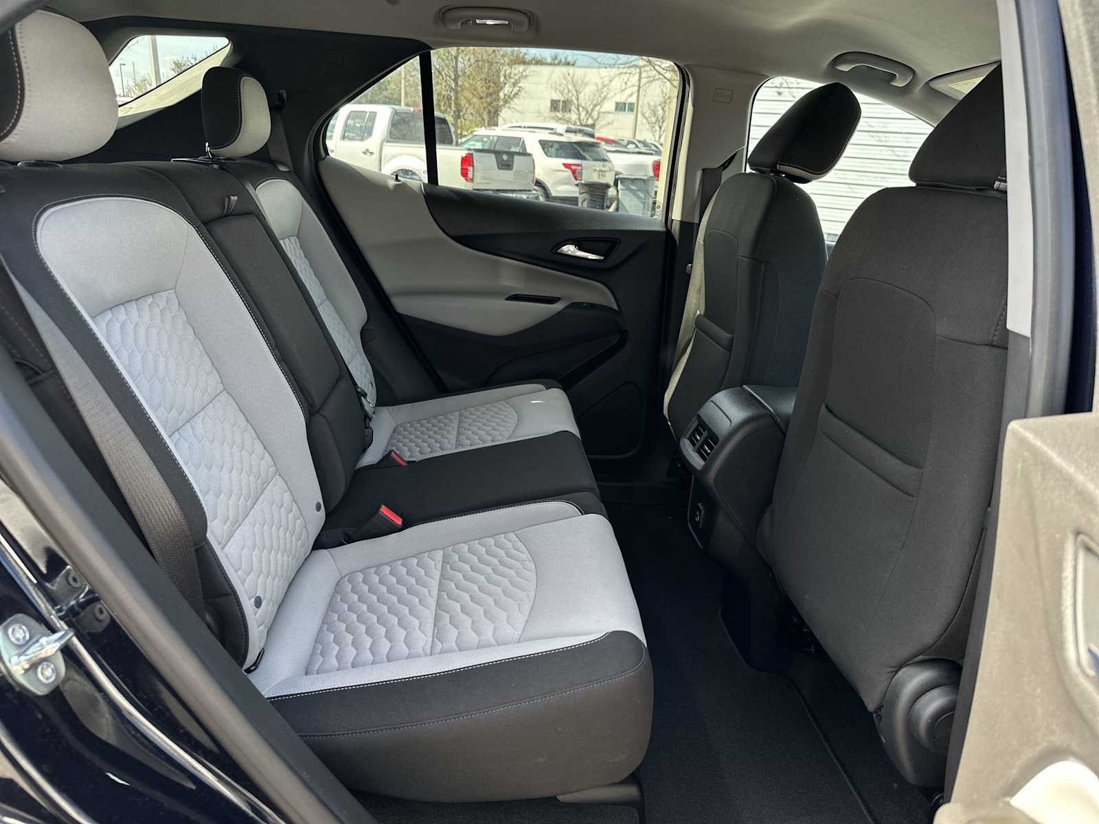 Thumbnail: 2020 Chevrolet Equinox - 18