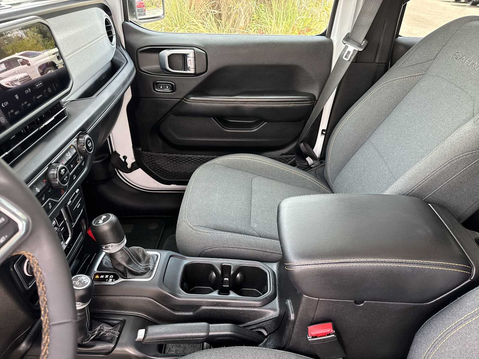 2024 Jeep Wrangler Sahara 11