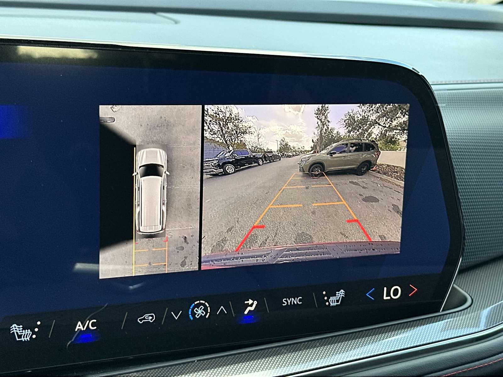 Thumbnail: 2026 Chevrolet Suburban - 23