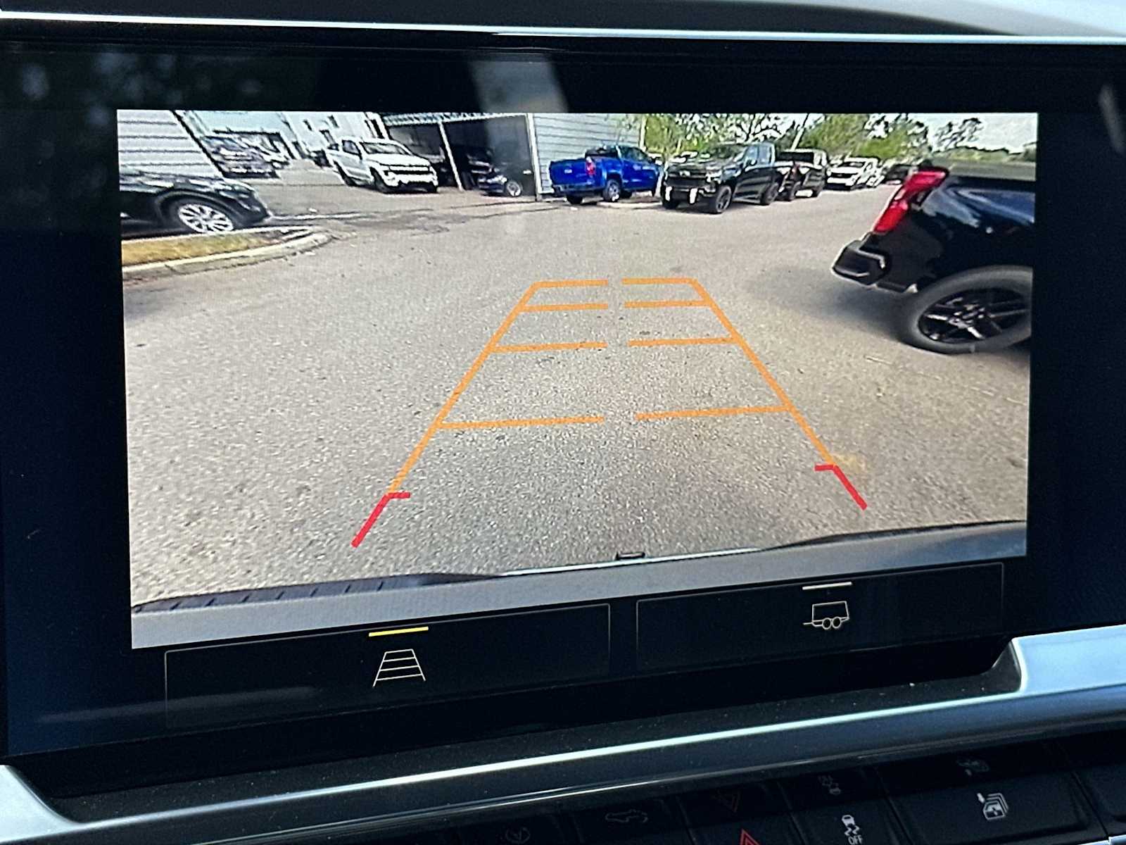 Thumbnail: 2026 Chevrolet Silverado 1500 - 22