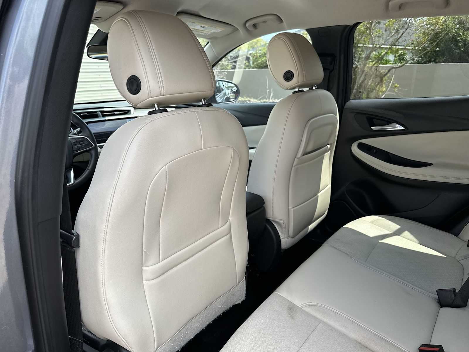 Thumbnail: 2020 Buick Encore GX - 16