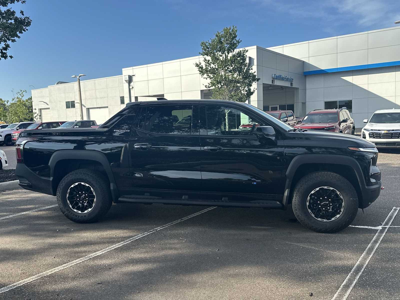 Thumbnail: 2026 Chevrolet Silverado EV - 7