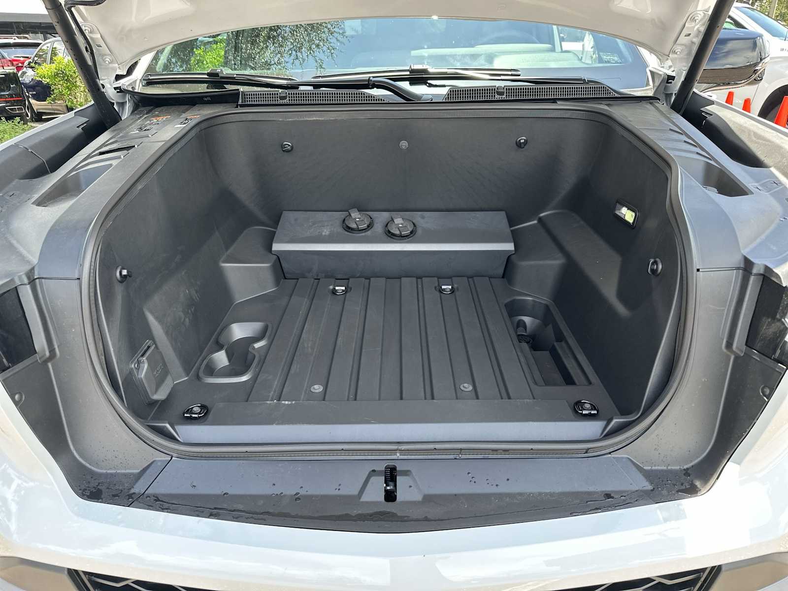 Thumbnail: 2026 Chevrolet Silverado EV - 11