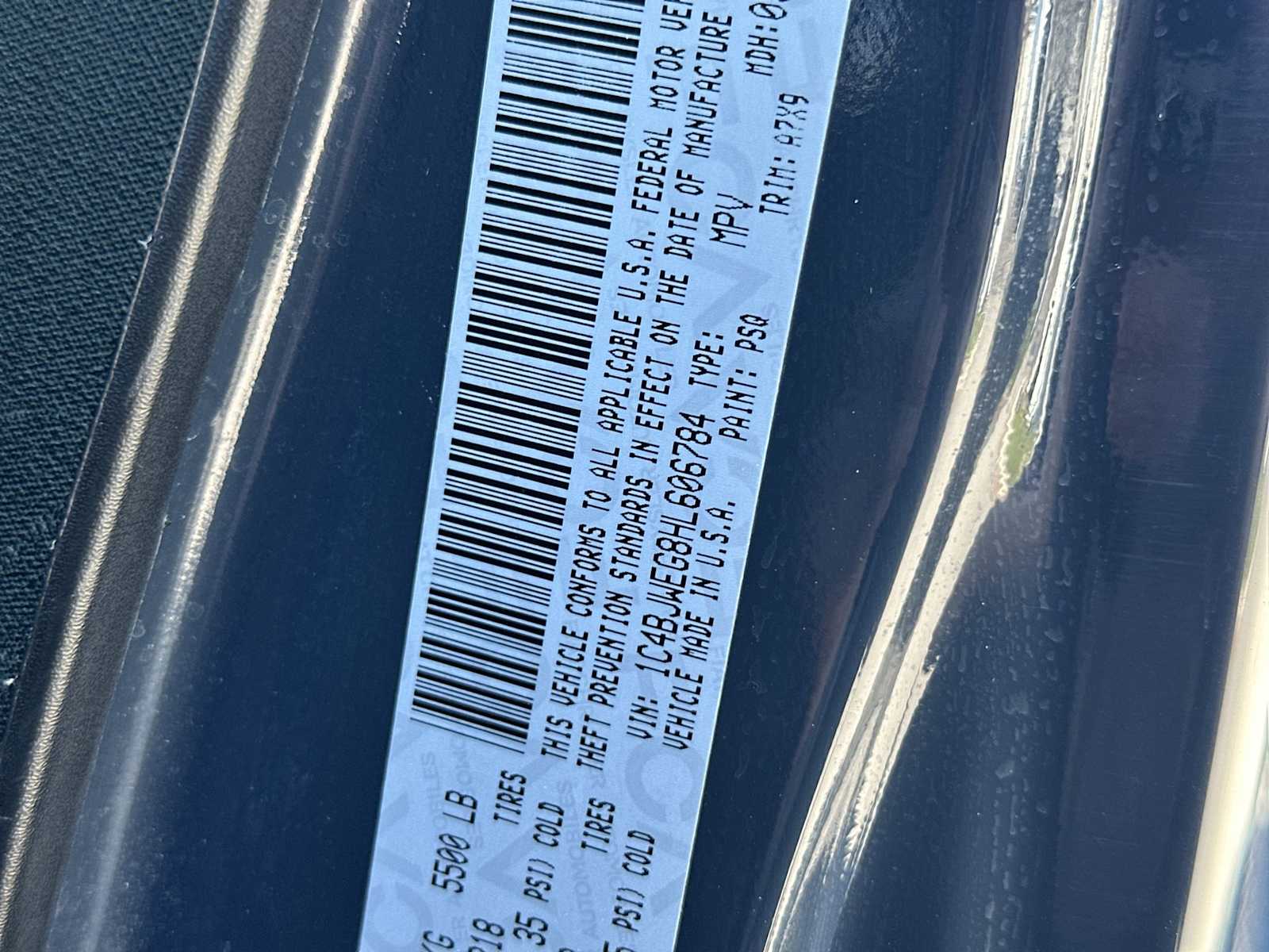 Thumbnail: 2017 Jeep Wrangler - 27