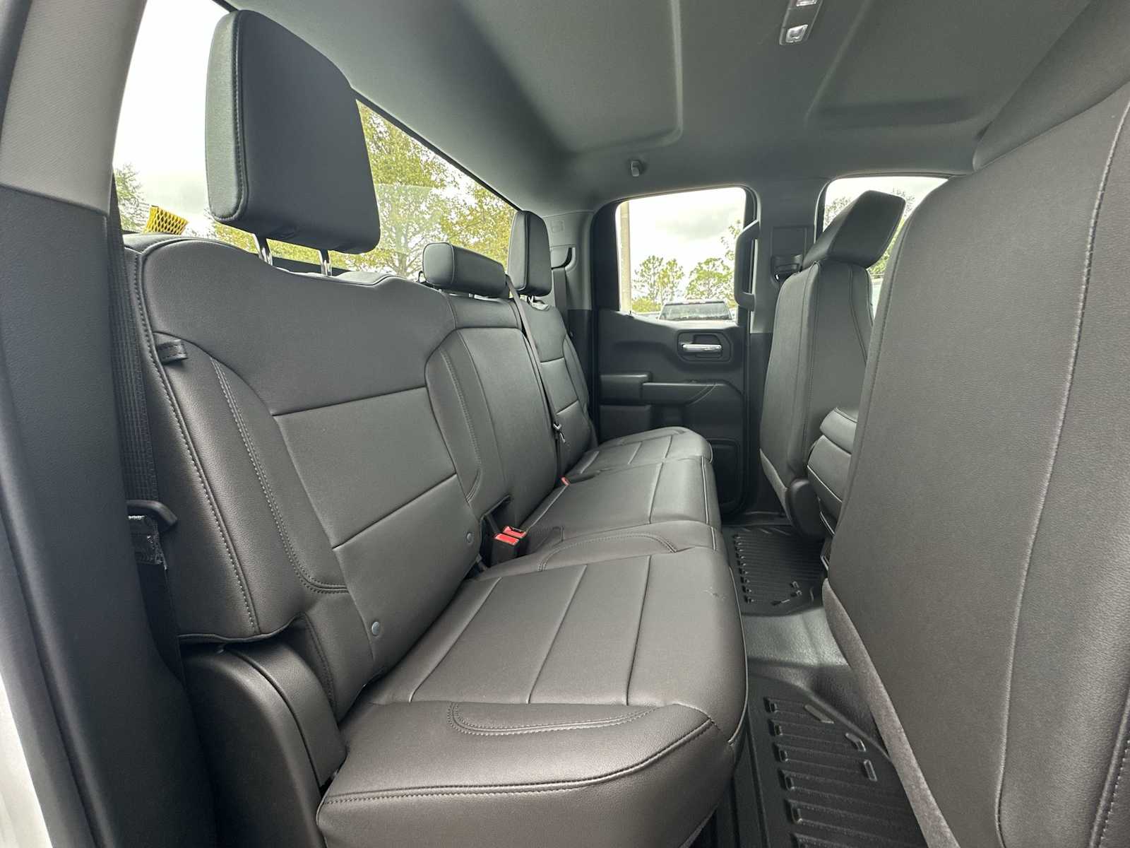 Thumbnail: 2026 Chevrolet Silverado 1500 - 18