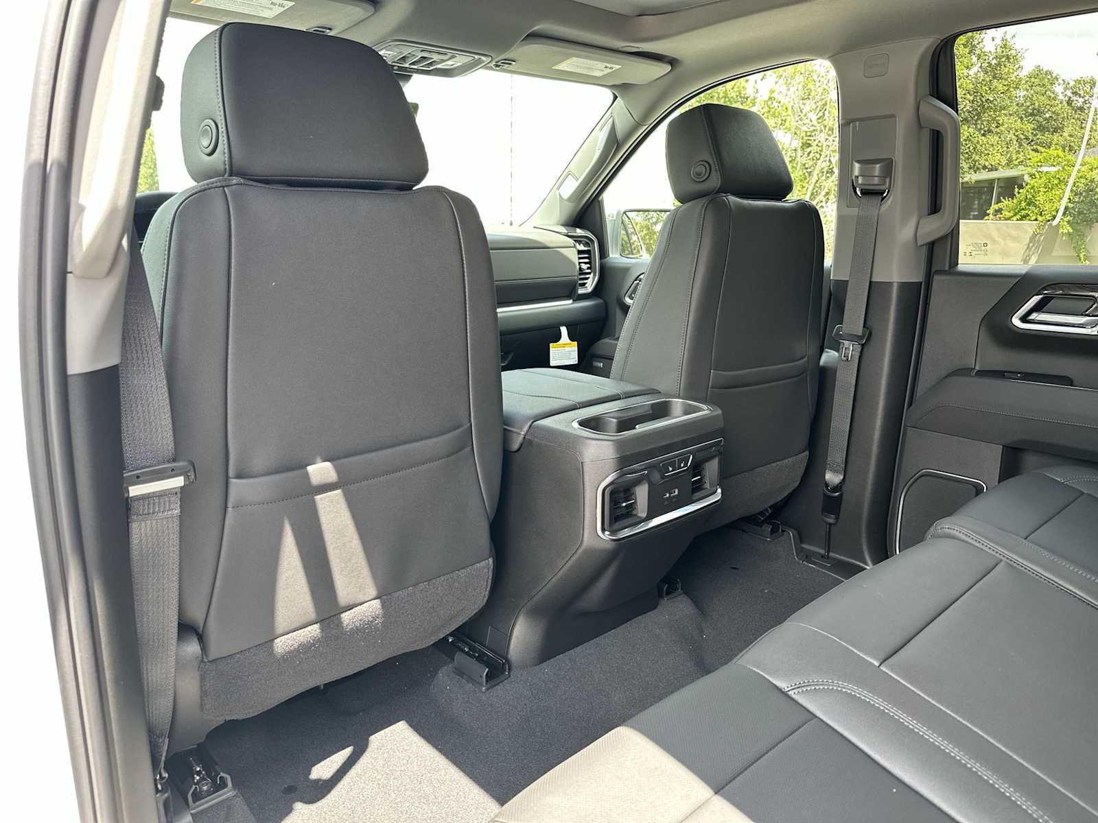 Thumbnail: 2026 Chevrolet Silverado 1500 - 16