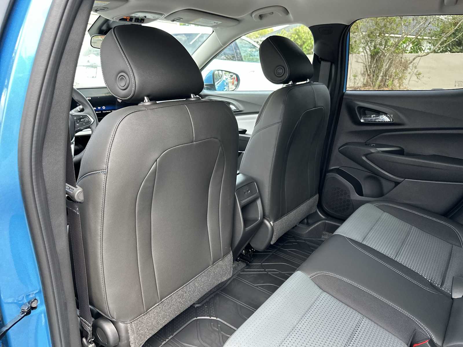 Thumbnail: 2026 Chevrolet Trax - 16