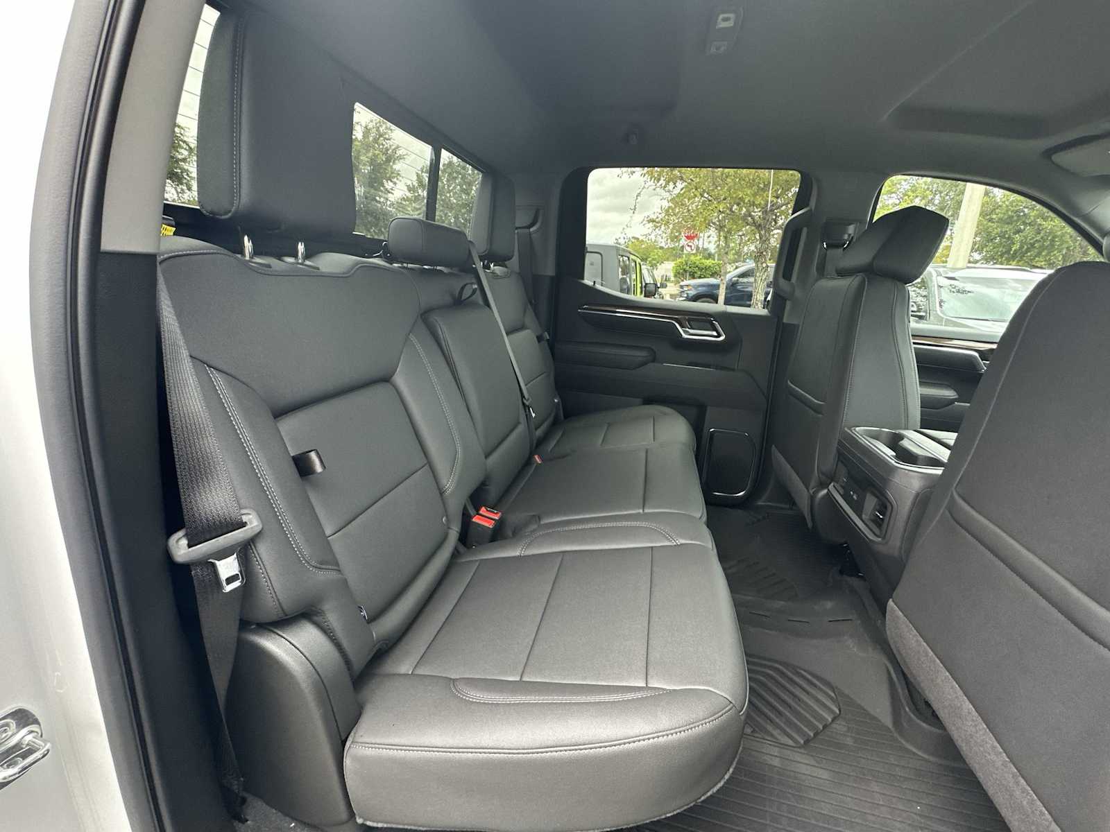 Thumbnail: 2026 Chevrolet Silverado 1500 - 18