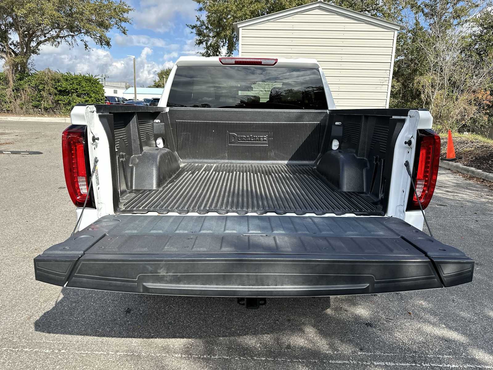 Thumbnail: 2025 GMC Sierra 1500 - 25