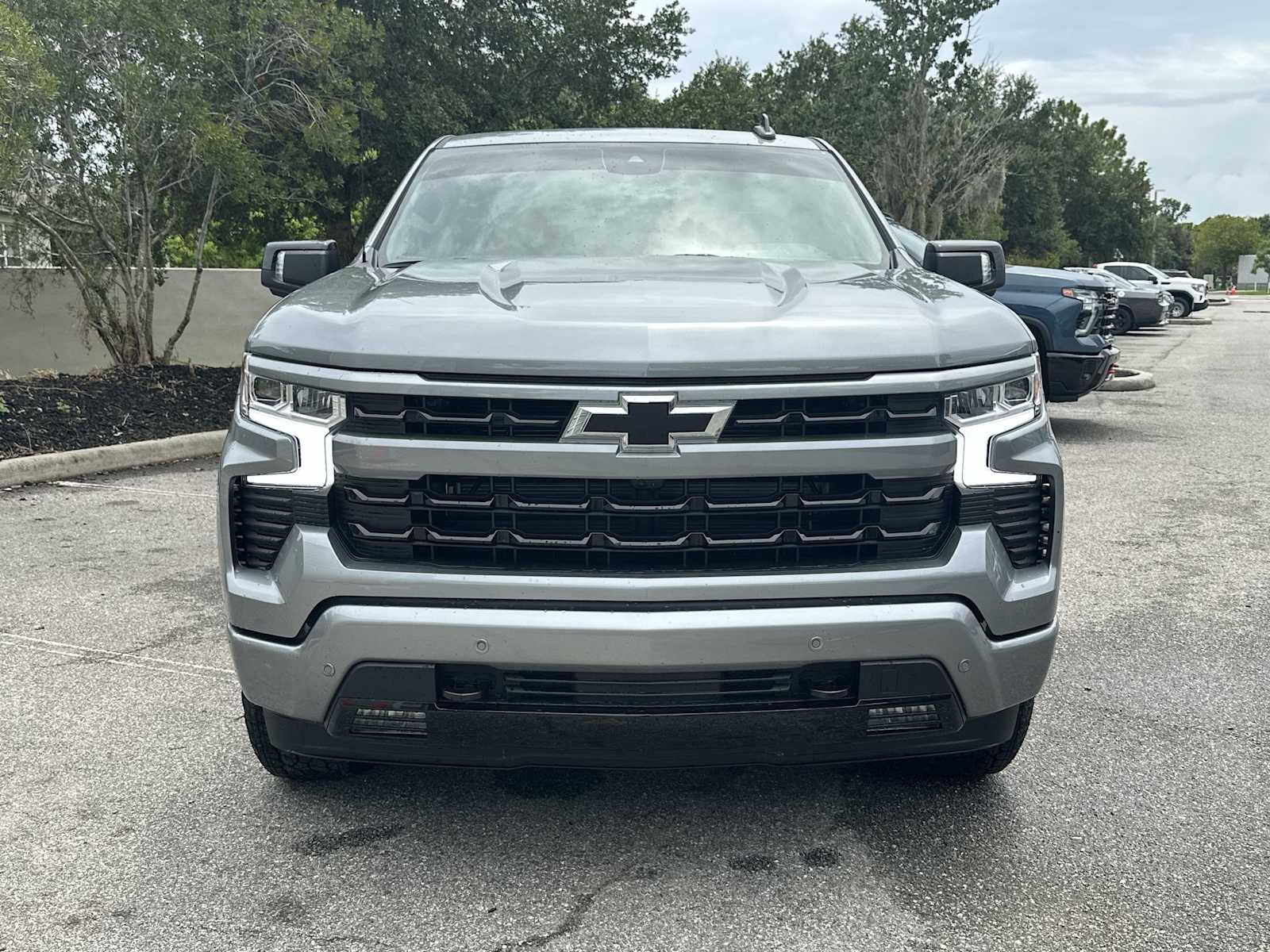 Thumbnail: 2026 Chevrolet Silverado 1500 - 9