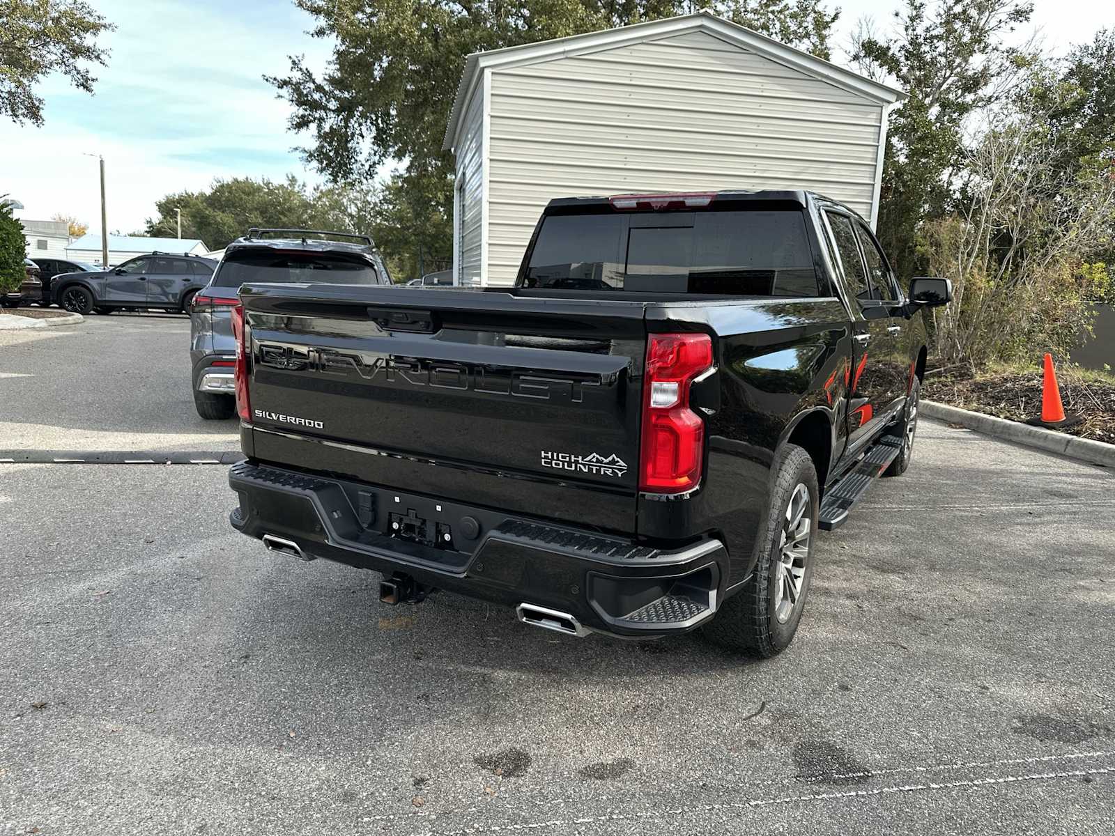 Thumbnail: 2025 Chevrolet Silverado 1500 - 6