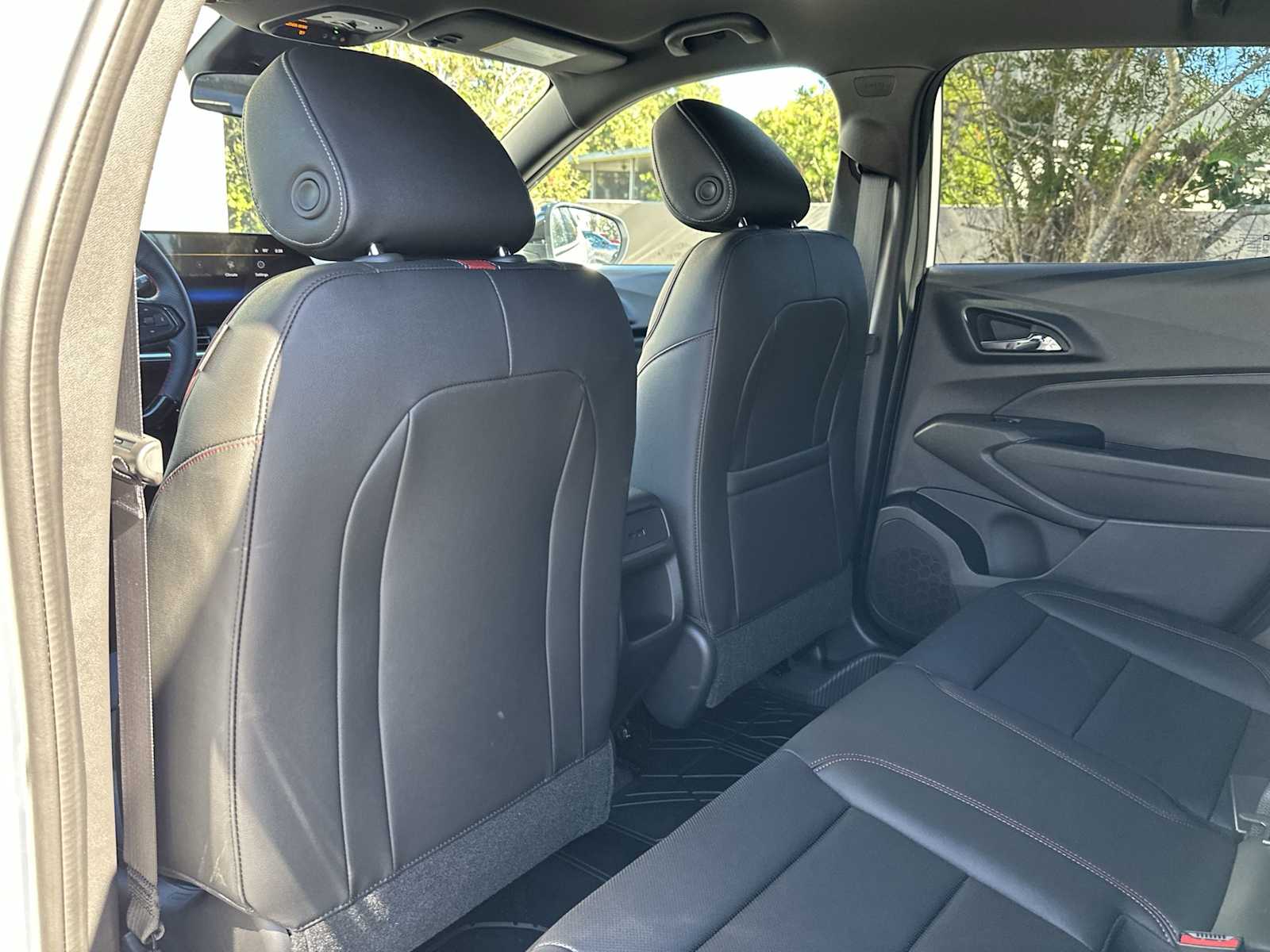 Thumbnail: 2026 Chevrolet Trax - 16