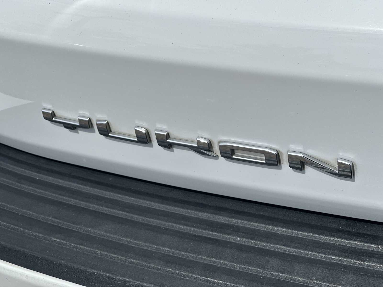 Thumbnail: 2024 GMC Yukon XL - 11