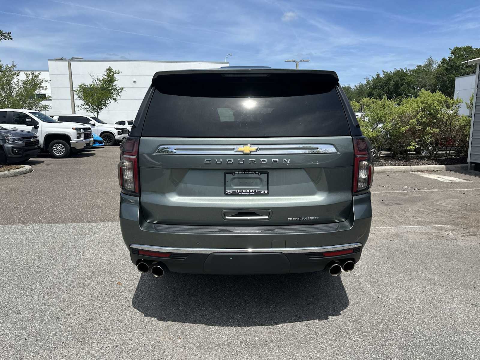 Thumbnail: 2023 Chevrolet Suburban - 5