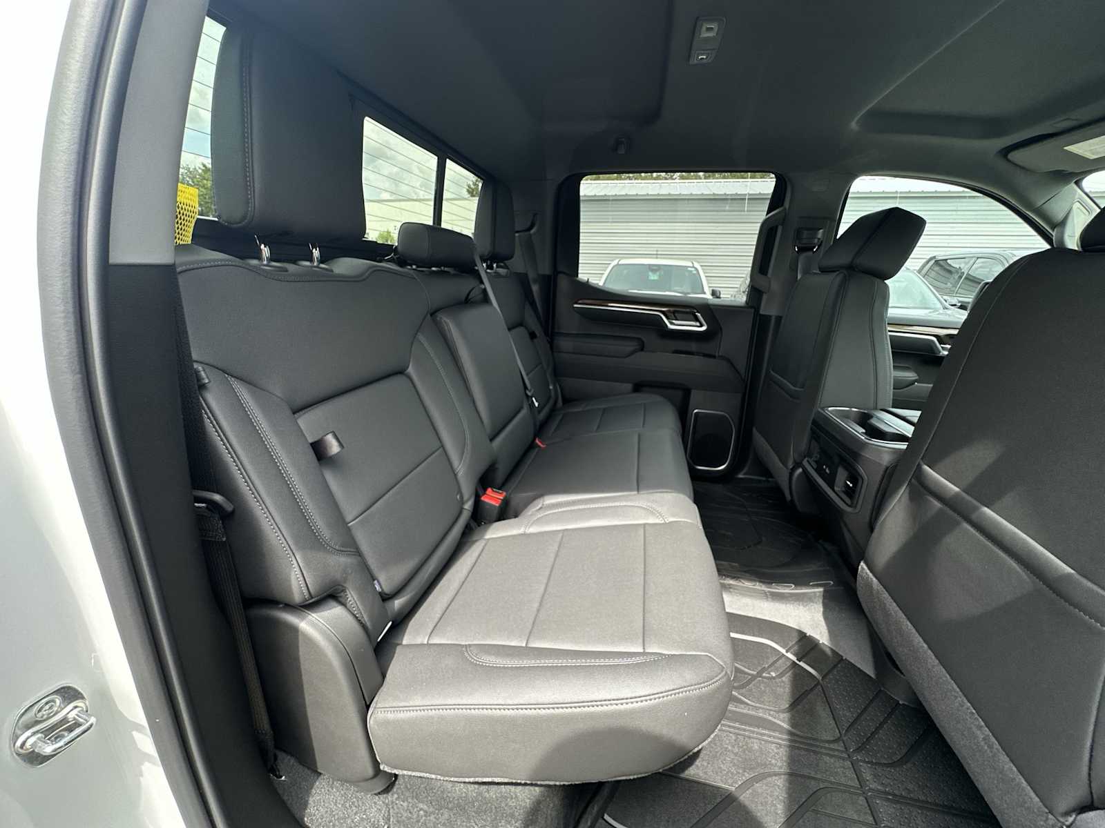 Thumbnail: 2026 Chevrolet Silverado 1500 - 18