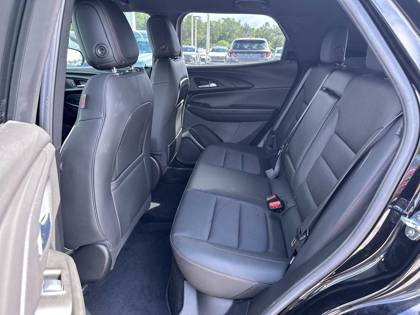 Thumbnail: 2023 Chevrolet TrailBlazer - 17