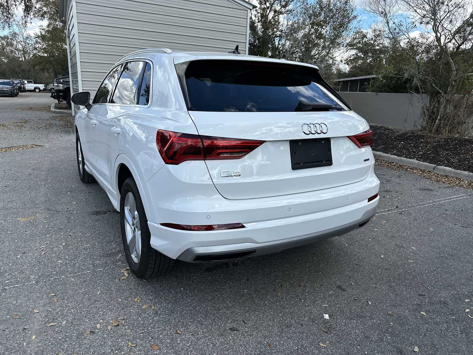 Thumbnail: 2020 Audi Q3 - 4