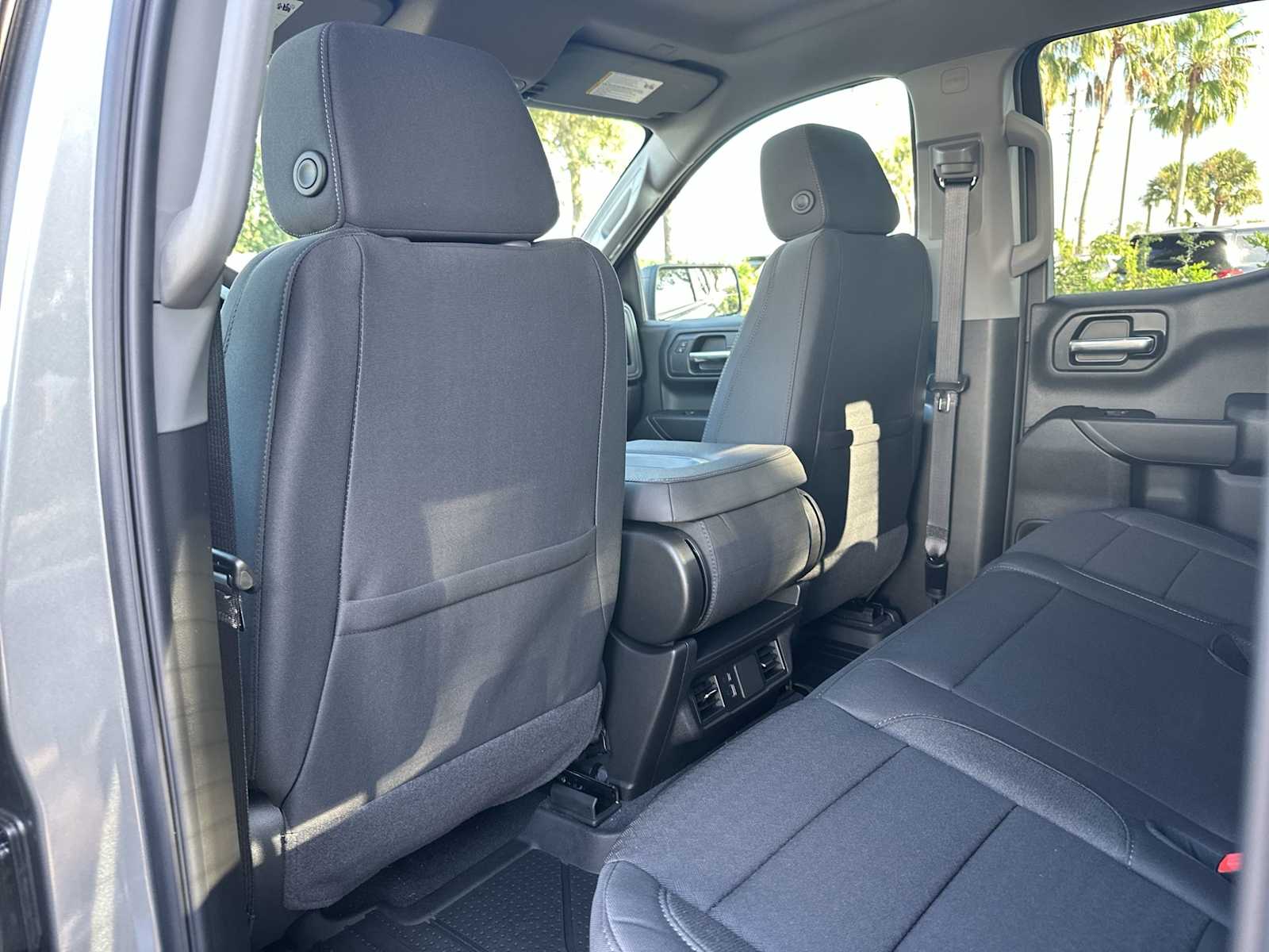 Thumbnail: 2026 Chevrolet Silverado 1500 - 16