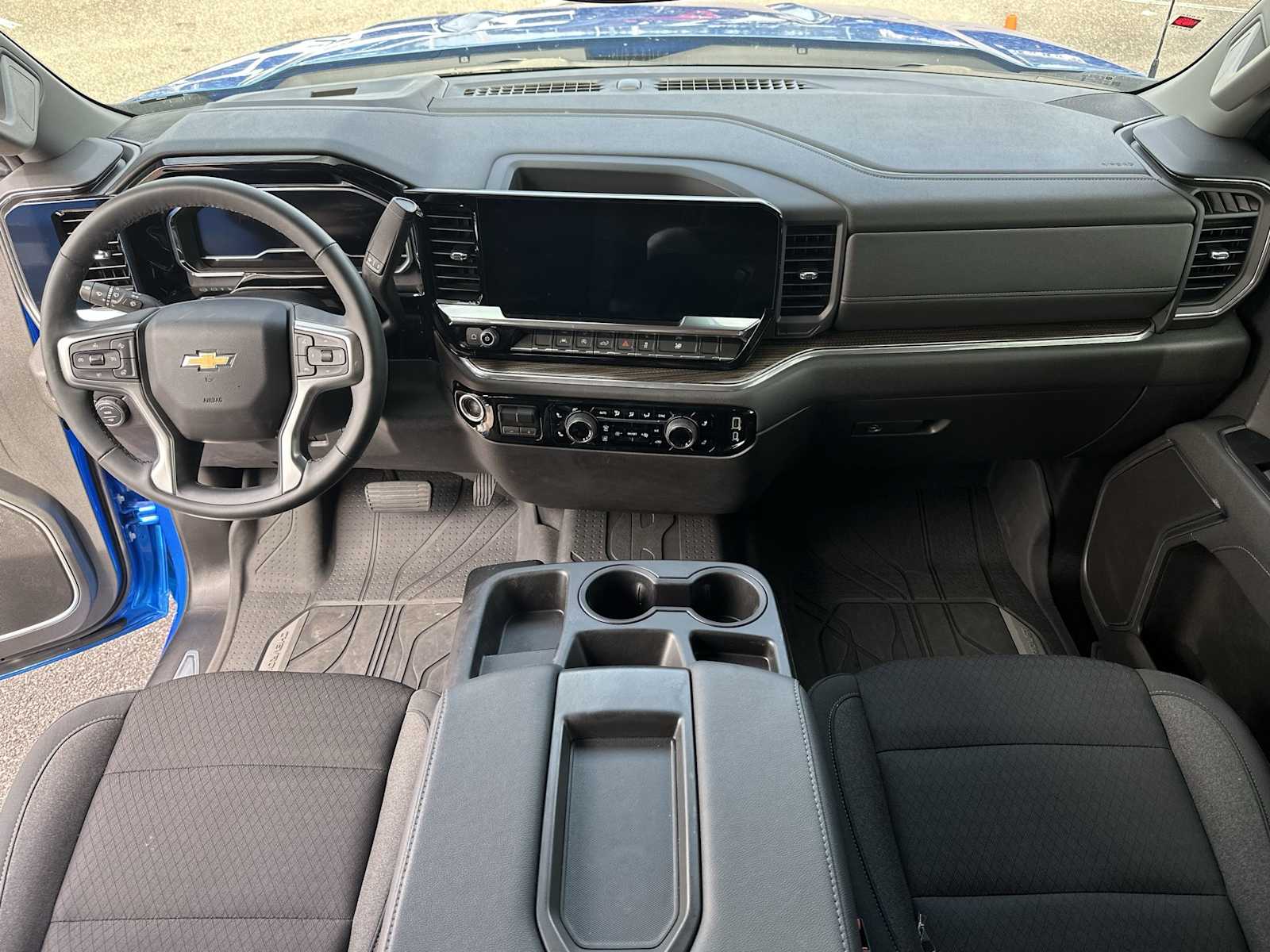 Thumbnail: 2025 Chevrolet Silverado 1500 - 27